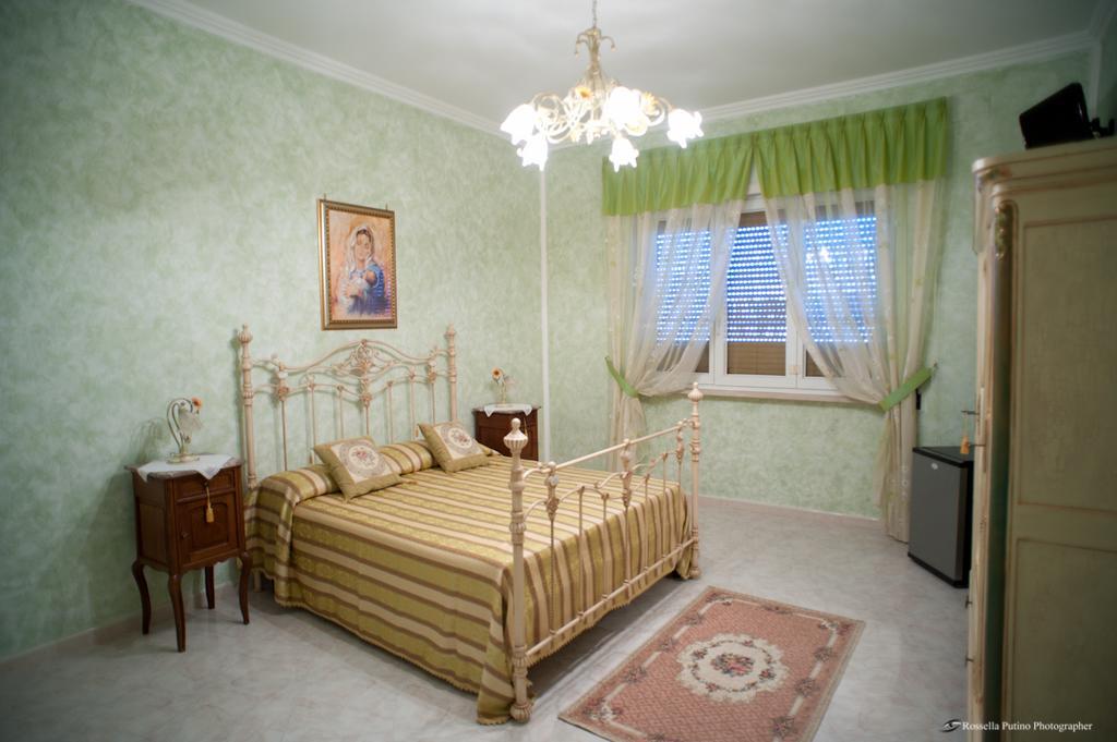 Villa La Baronessa Tiggiano Habitación foto